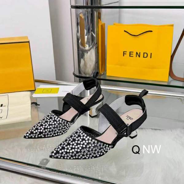 Picture of Fendi Shoes _SKUFendisz35-40NW04025116